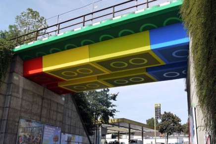 レゴで出来た橋